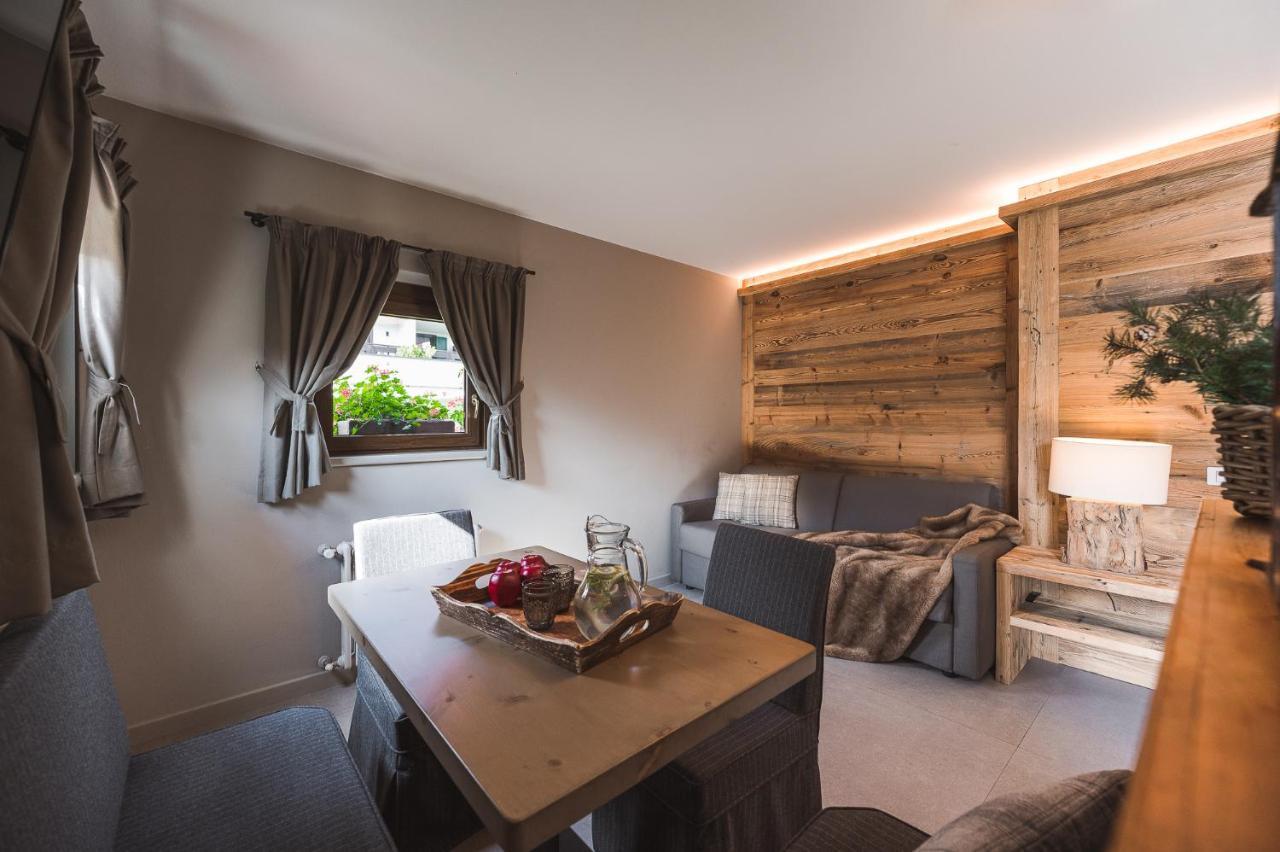 Hotel Alu Mountain Design Бормио Экстерьер фото