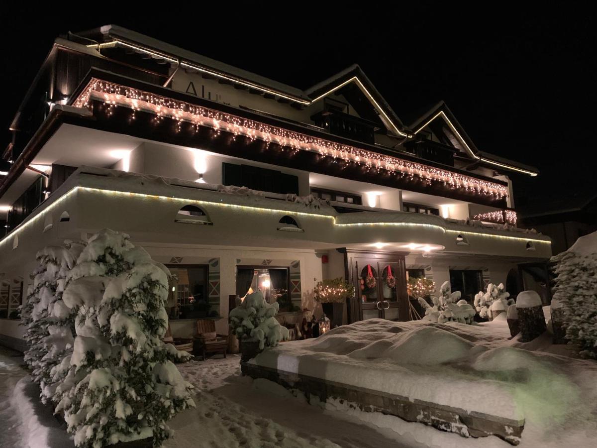 Hotel Alu Mountain Design Бормио Экстерьер фото