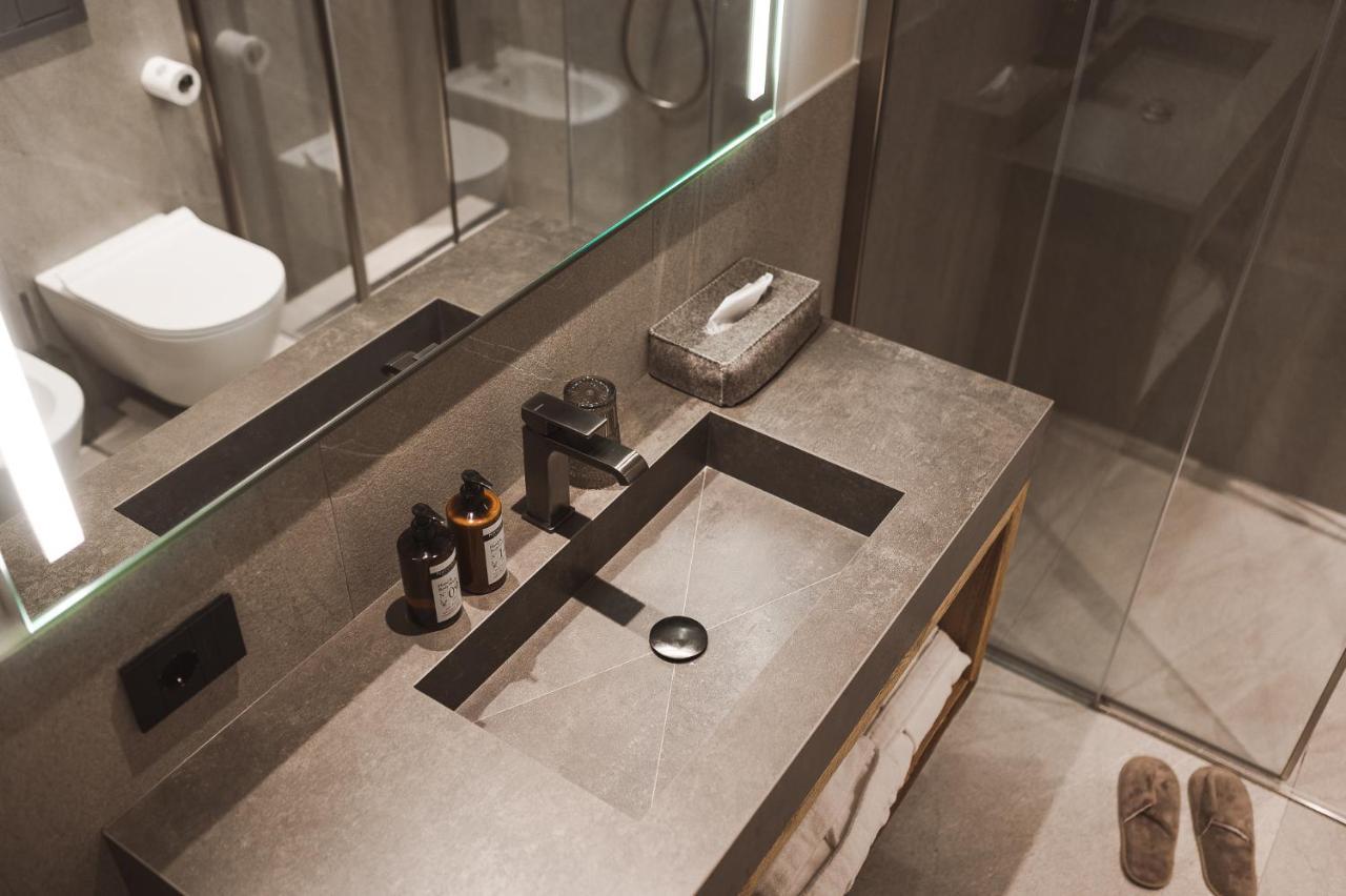 Hotel Alu Mountain Design Бормио Экстерьер фото